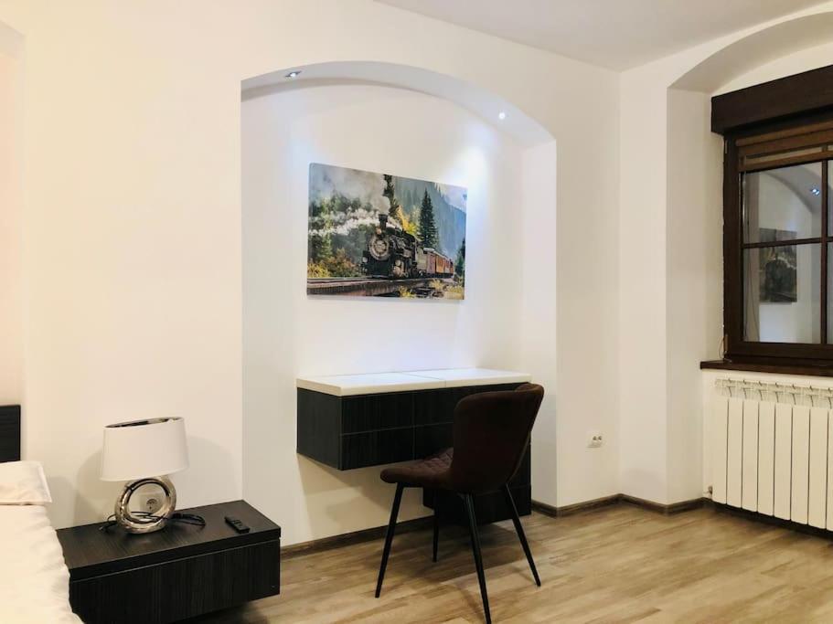 Joy George Enescu 5 * Brasov